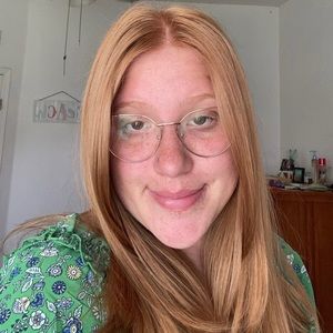 Meet your Posher, Abby